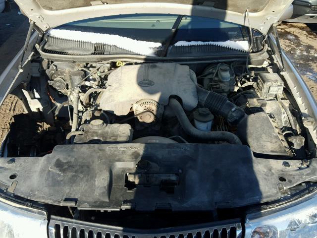 1LNHM82W42Y657178 - 2002 LINCOLN TOWN CAR S TAN photo 7