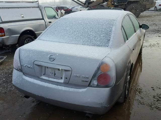 1N4BL11E52C156140 - 2002 NISSAN ALTIMA SE SILVER photo 4