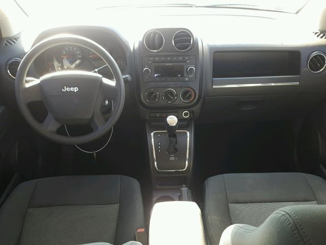 1J4FT47A59D187596 - 2009 JEEP COMPASS SP GREEN photo 9