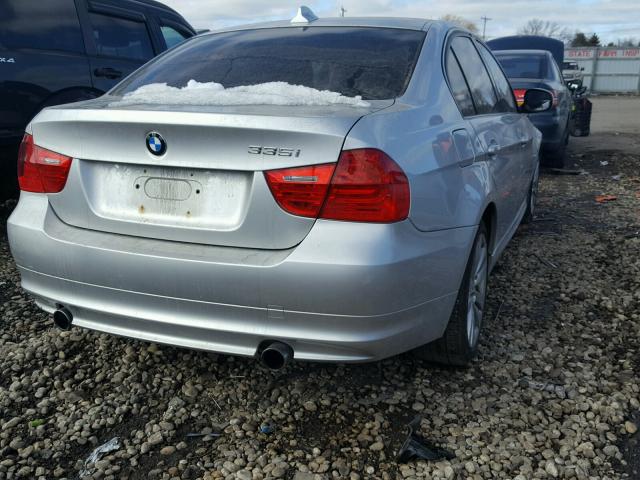 WBAPL33509A404743 - 2009 BMW 335 XI SILVER photo 4