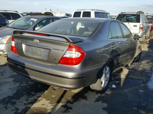 JTDBF32K720063946 - 2002 TOYOTA CAMRY LE GRAY photo 4