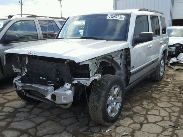 1J8HG48K87C669775 - 2007 JEEP COMMANDER SILVER photo 2