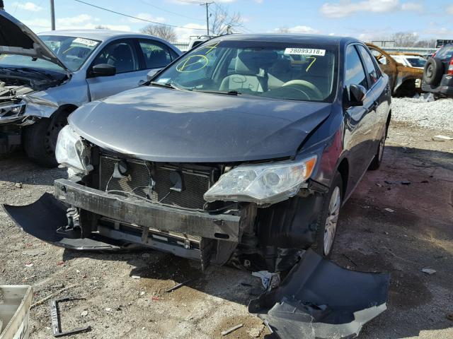 4T4BF1FK3DR290207 - 2013 TOYOTA CAMRY L GRAY photo 2