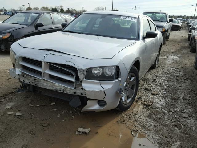 2B3KA43R17H850203 - 2007 DODGE CHARGER SE SILVER photo 2