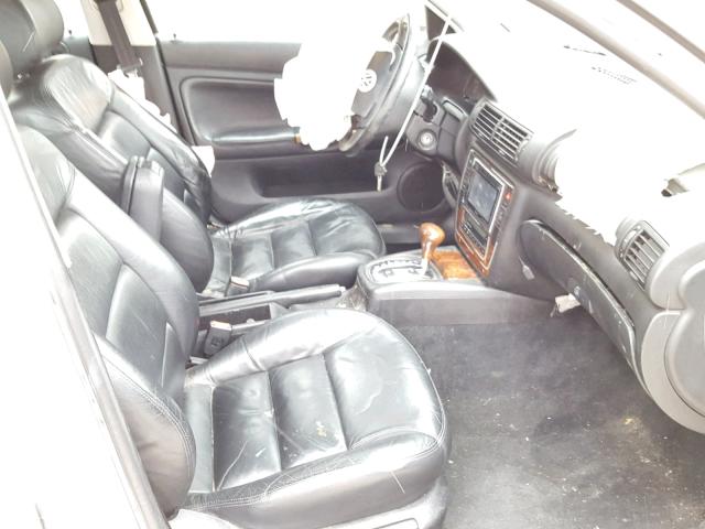 WVWWH23B2YE329096 - 2000 VOLKSWAGEN PASSAT GLX 银色 照片 5