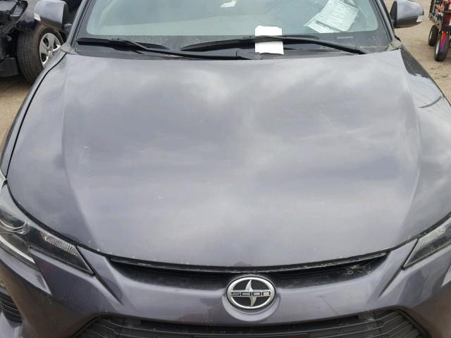 JTKJF5C72GJ017842 - 2016 TOYOTA SCION TC 灰色 照片 7