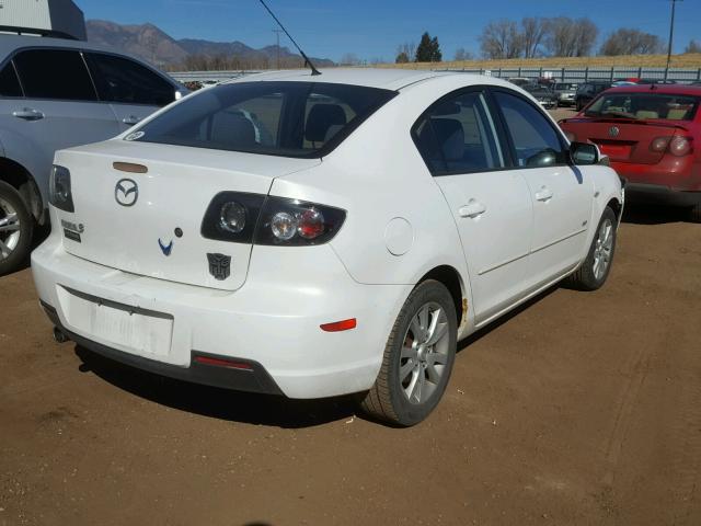 JM1BK323571714660 - 2007 MAZDA 3 S WHITE photo 4