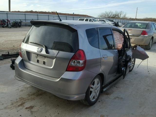 JHMGD38637S067525 - 2007 HONDA FIT S GRAY photo 4