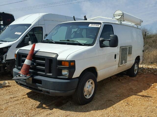 1FTSE34L38DA26936 - 2008 FORD ECONOLINE WHITE photo 2