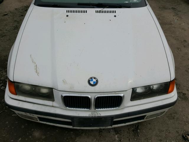 WBABF8324WEH61001 - 1998 BMW 323 IS AUT WHITE photo 7