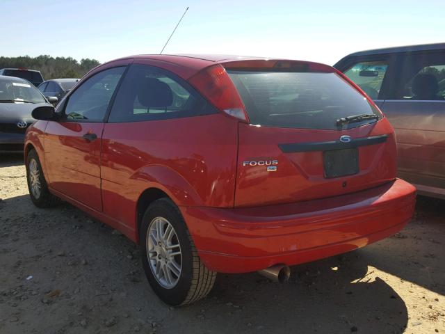 1FAFP31N07W171491 - 2007 FORD FOCUS ZX3 RED photo 3