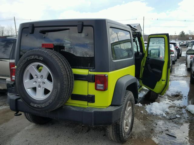 1C4AJWAG6GL333571 - 2016 JEEP WRANGLER S GREEN photo 4