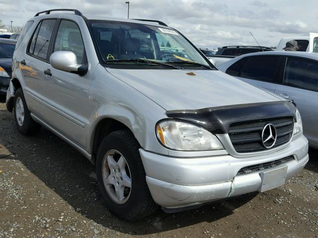 4JGAB54E91A230953 - 2001 MERCEDES-BENZ ML 320 SILVER photo 1