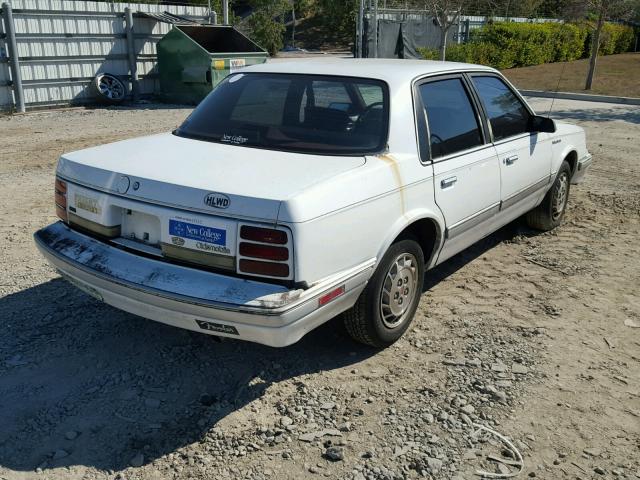 1G3AG55M3R6356137 - 1994 OLDSMOBILE CUTLASS CI WHITE photo 4