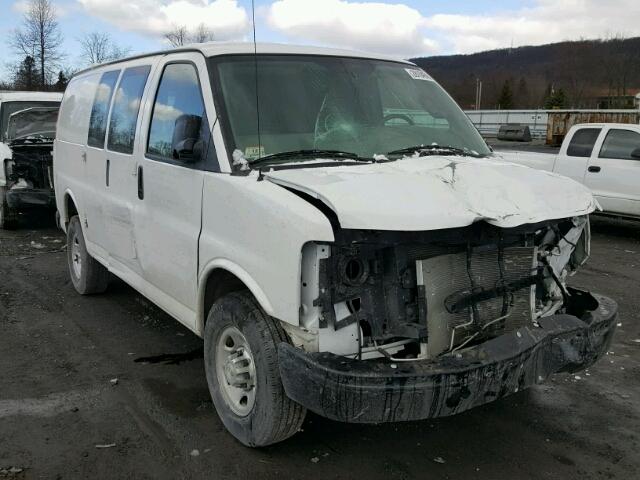 1GCWGAFF3H1119092 - 2017 CHEVROLET EXPRESS G2 WHITE photo 1