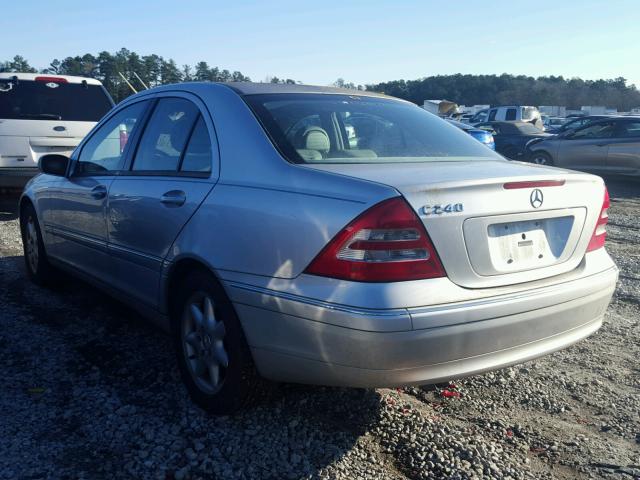 WDBRF61J12F157468 - 2002 MERCEDES-BENZ C 240 SILVER photo 3