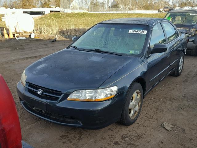 1HGCG1651XA028316 - 1999 HONDA ACCORD EX GREEN photo 2