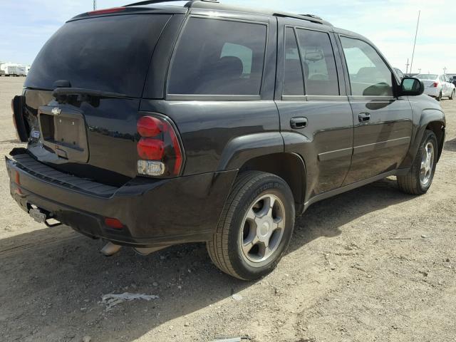 1GNDS13S482174840 - 2008 CHEVROLET TRAILBLAZE BLACK photo 4