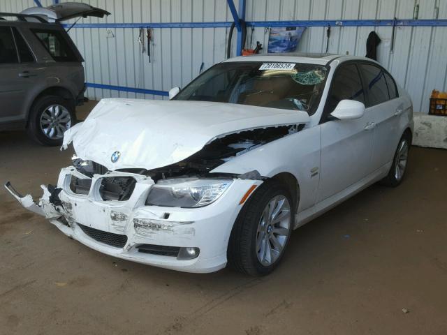 WBAPK5C5XBA995815 - 2011 BMW 328 XI SUL WHITE photo 2