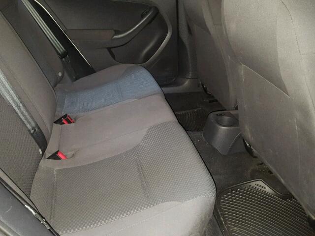 3VW1K7AJ4BM343289 - 2011 VOLKSWAGEN JETTA BASE 白色 照片 6