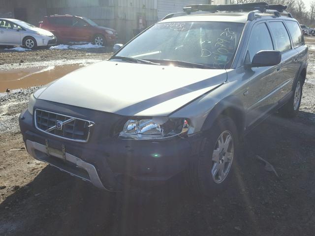 YV4SZ592061220058 - 2006 VOLVO XC70 GRAY photo 2