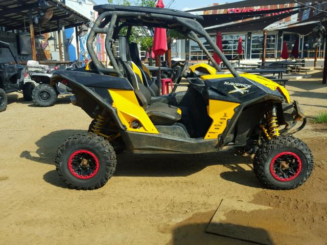 3JBPWAP22FJ000327 - 2015 CAN-AM MAVERICK 1 YELLOW photo 1