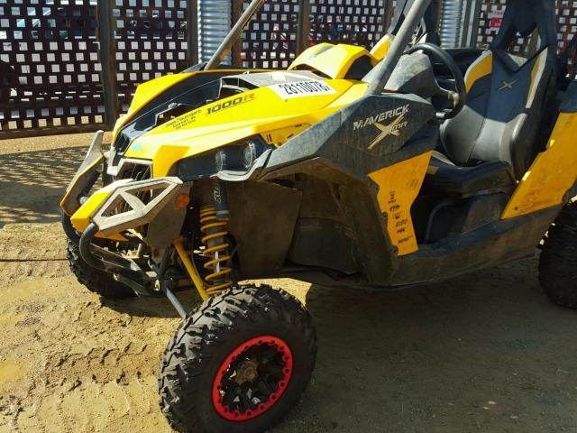 3JBPWAP22FJ000327 - 2015 CAN-AM MAVERICK 1 YELLOW photo 15