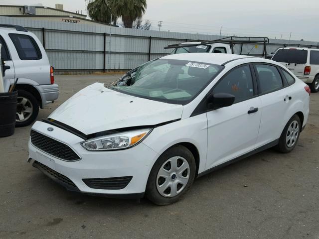 1FADP3E24GL282716 - 2016 FORD FOCUS S WHITE photo 2