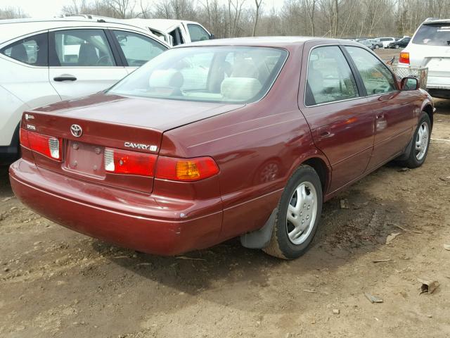 4T1BG22K6YU743647 - 2000 TOYOTA CAMRY CE RED photo 4