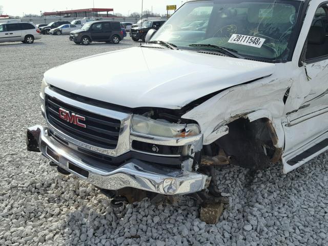 1GTHC23G24F188750 - 2004 GMC SIERRA C25 WHITE photo 10