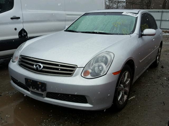 JNKCV51F56M601967 - 2006 INFINITI G35 SILVER photo 2