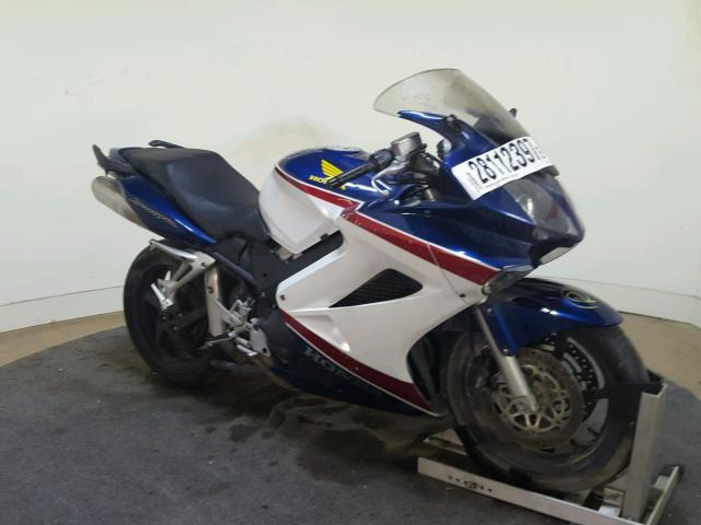 JH2RC46617M900353 - 2007 HONDA VFR800 TWO TONE photo 2