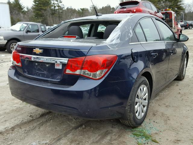 1G1PC5SH8B7138832 - 2011 CHEVROLET CRUZE LS BLUE photo 4