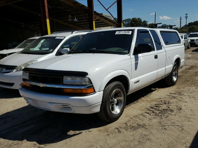 1GCCS1946WK140571 - 1998 CHEVROLET S TRUCK S1 WHITE photo 2