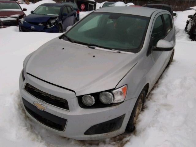 1G1JB6EH5C4203942 - 2012 CHEVROLET SONIC LS 银色 照片 2