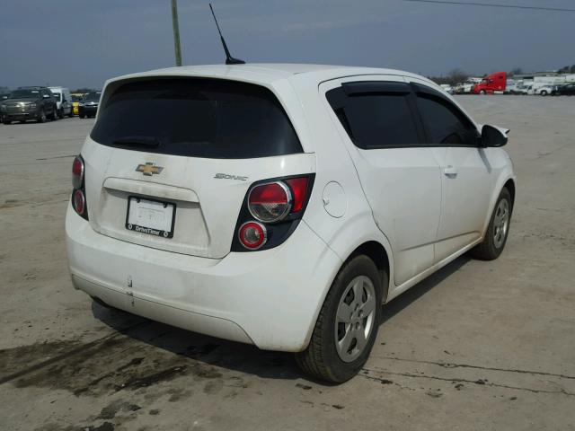 1G1JA6SH6E4196445 - 2014 CHEVROLET SONIC LS 白色 照片 4