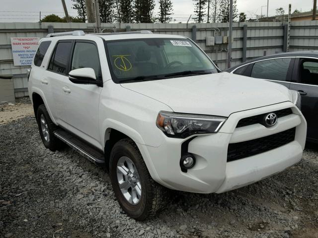 JTEBU5JR8F5259592 - 2015 TOYOTA 4RUNNER SR WHITE photo 1