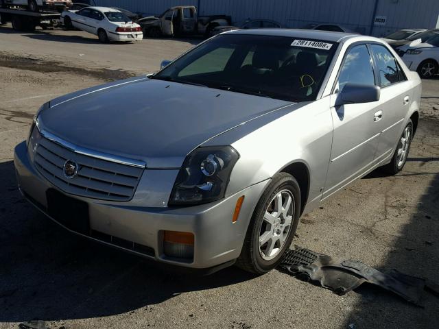 1G6DM57T970190039 - 2007 CADILLAC CTS GRAY photo 2