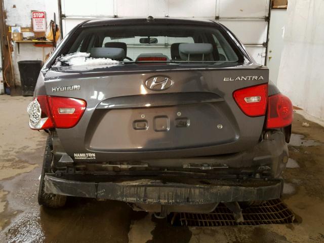 KMHDU46D98U322479 - 2008 HYUNDAI ELANTRA GL GRAY photo 9