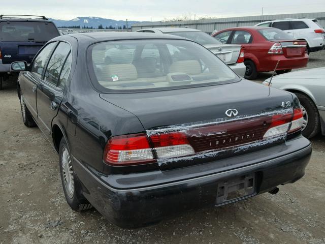 JNKCA21A1WT619838 - 1998 INFINITI I30 GREEN photo 3