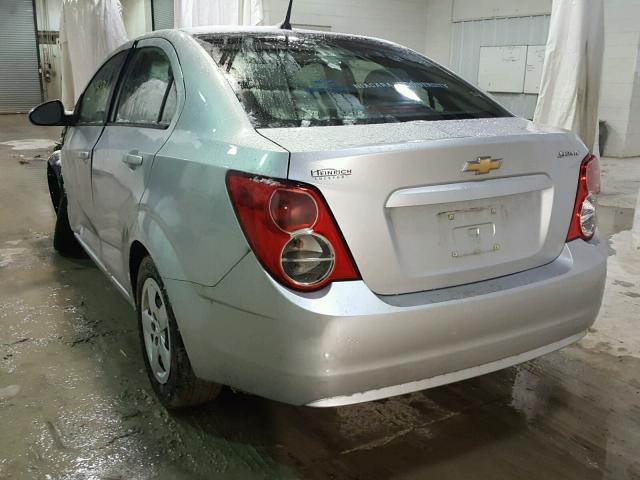 1G1JA5SG9D4217398 - 2013 CHEVROLET SONIC LS Gümüş foto 3