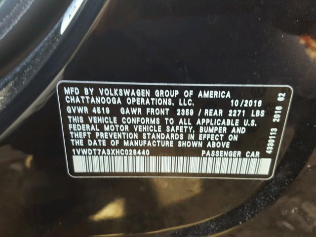 1VWDT7A3XHC028440 - 2017 VOLKSWAGEN PASSAT R-L BLACK photo 10