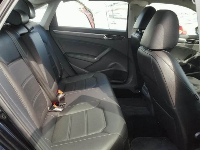 1VWDT7A3XHC028440 - 2017 VOLKSWAGEN PASSAT R-L BLACK photo 6