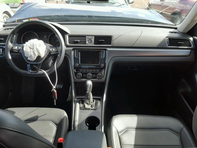 1VWDT7A3XHC028440 - 2017 VOLKSWAGEN PASSAT R-L BLACK photo 9