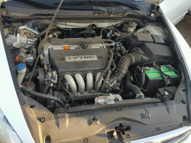 1HGCM56136A065461 - 2006 HONDA ACCORD VAL WHITE photo 7