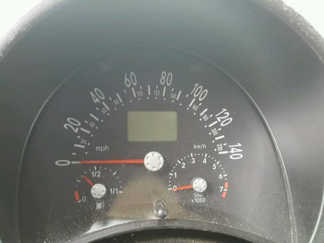 3VWCA21C9YM447544 - 2000 VOLKSWAGEN NEW BEETLE 黑色 照片 8