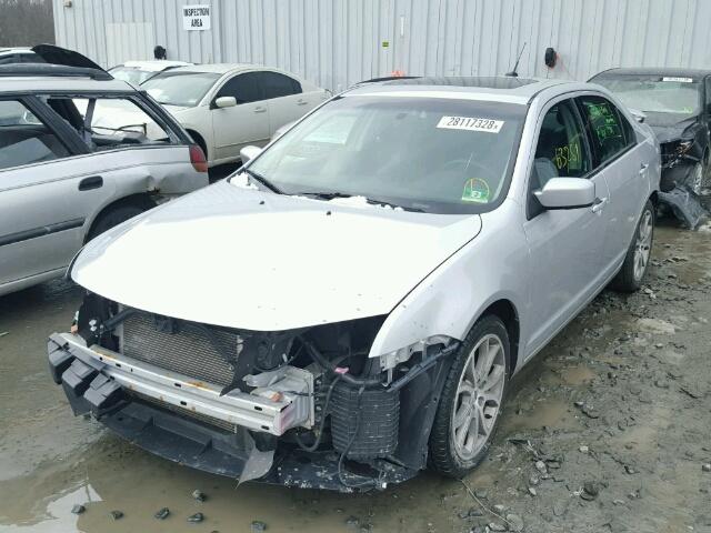 3FAHP0HA5CR160199 - 2012 FORD FUSION SE SILVER photo 2