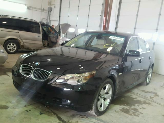 WBANE53567CY05101 - 2007 BMW 525 I BLACK photo 2