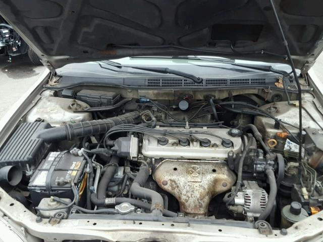 1HGCG5656WA123797 - 1998 HONDA ACCORD EX SILVER photo 7