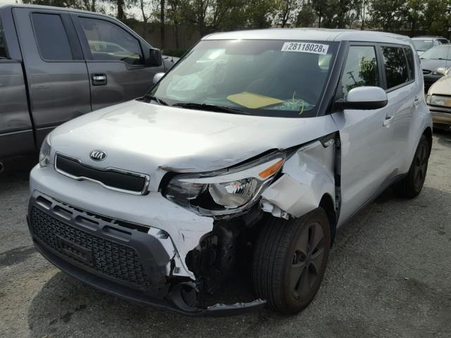 KNDJN2A20E7736176 - 2014 KIA SOUL SILVER photo 2